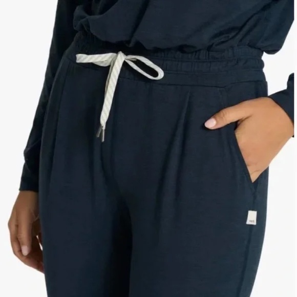 Vuori Lux Henley Jumpsuit Long Sleeve Blue Navy - Picture 4 of 13